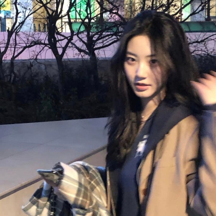 阳光照进小山村